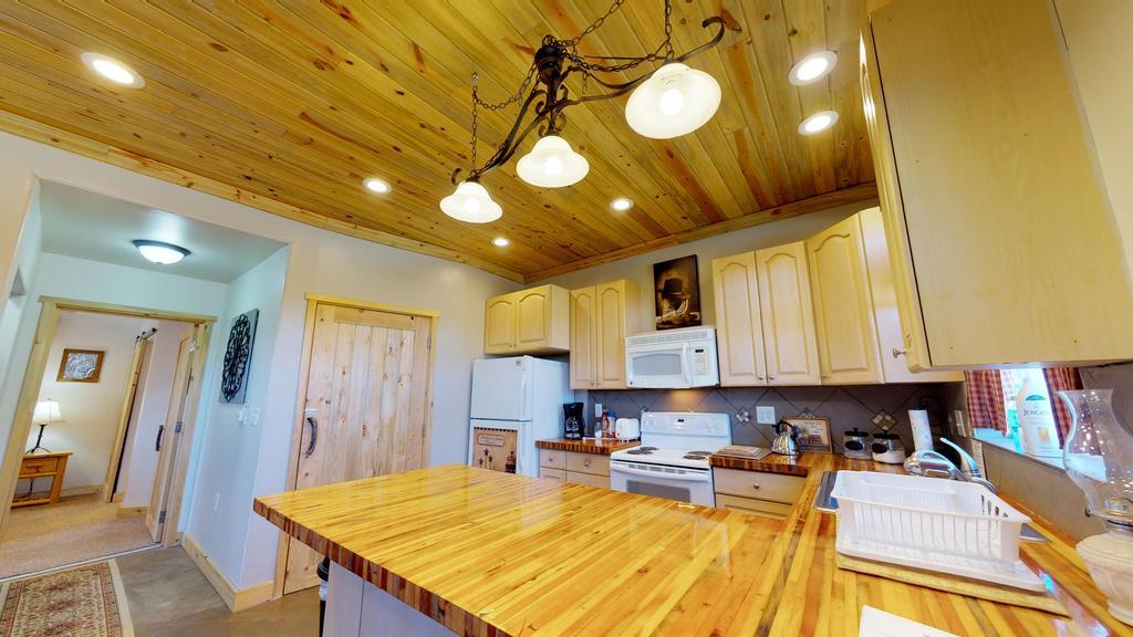 Hébergement de vacances The Cedars Country Cottage, Solitude, Amazing Night Skies!!