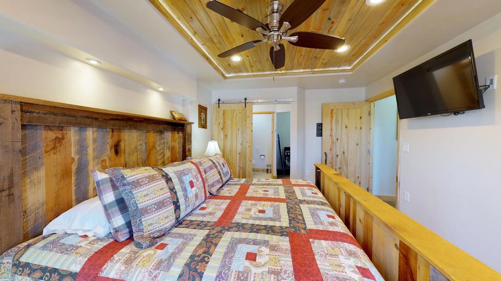 The Cedars Country Cottage, Solitude, Amazing Night Skies!! Hébergement de vacances